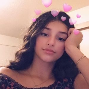 Meet your Posher, Astrid